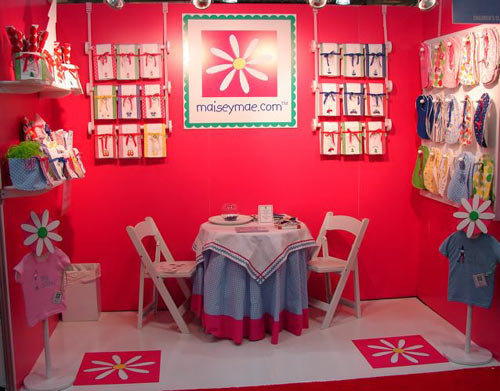 Maisey Mae trade show booth designed by Manny Stone Decorators