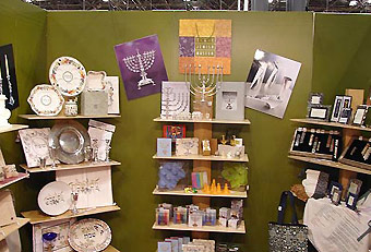 Maple shelving trade show booth display by Manny Stone Decorators for the Jewish Museum