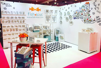 Fish Kiss